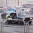 ВАЗ протащил коляску по оживленной трассе в Челябинске - Петербургский дневник