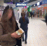 В Петербурге две девочки украли продукты из контейнера для нуждающихся - ГАZЕТА.СПб