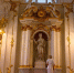Путешествие проходит по 45 залам музея. Фото: кадр с видео youtube.com/Apple Россия - Комсомольская правда