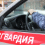 В Петербурге сотрудники Росгвардии задержали гражданина, который в коробках с салфетками пытался вынести из магазина дорогие товары - Вневедомственная охрана