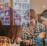 Участники «Многомерность Культуры» получают билеты на мюзикл «Бал воров». Фото: Ирина Иванова. - Культура Петербурга