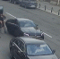 Рэперская драка в центре Москвы: OG Buda и Obladaet выясняют отношения на проезжей части - Neva.Today