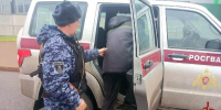 Во Всеволожске наряд Росгвардии задержал грузчика, фотографировавшего на смартфон инфраструктуру шинного завода - Росгвардия