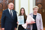 В Мариинском дворце наградили юных петербуржцев – победителей международных олимпиад