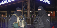 Сотрудники ГУ Росгвардии приняли участие в обеспечении правопорядка при проведении хоккейного матча «СКА» - «Торпедо» - Росгвардия