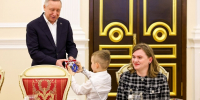 Как в Смольном прошла встреча с участниками акций «Дерево желаний» и «Елка желаний» - Spbdnevnik.ru