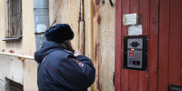 Петербургская полиция выявила почти пятьсот нарушителей миграционного законодательства в новогоднюю ночь - Петербургский дневник