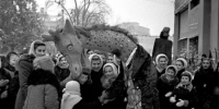 Новогодняя ёлка в саду "Эрмитаж" (1945). Фото Российский государственный архив кинофотодокументов. - Metro Петербург