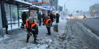 В Петербурге на уборку снега вышли почти семь тысяч дворников - Петербургский дневник