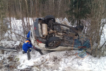 Женщина на Nissan пострадала в лобовом ДТП под Петербургом