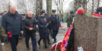 Сотрудники СИЗО-2 приняли участие в торжественно-траурной церемонии, посвященной освобождению Ленинграда от блокады - УФСИН России