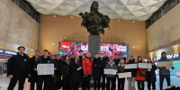 Депутаты помогли волонтёрам отправиться в Анапу на борьбу с последствиями разлива нефтепродуктов в акватории Чёрного моря - Законодательное собрание