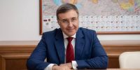 Глава Минобрнауки Валерий Фальков поздравил дорогих женщин с 8 марта! - СПГХПА им. А.Л. Штиглица