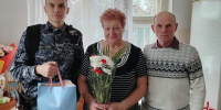 Представители вневедомственной охраны поздравили с Международным женским днем родственниц погибших сослуживцев - Росгвардия