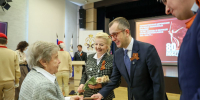 «Это знак нашей безмерной благодарности»: в Петербурге завершили вручение ветеранам и блокадникам медалей к юбилею Победы - Единая Россия