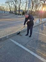 В Петербурге началась уборка автостоянок