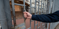 Осужденного за надругательство забили до смерти в колонии в Петербурге - Комсомольская правда