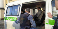 Более 550 иностранцев покинули Россию под контролем судебных приставов Ленобласти - Петербургский дневник