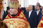 Александр Беглов поздравил митрополита Варсонофия, духовенство и петербуржцев с праздником Пасхи в Александро-Невской лавре