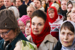 Александр Беглов поздравил митрополита Варсонофия, духовенство и петербуржцев с праздником Пасхи в Александро-Невской лавре