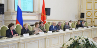 Петербургские депутаты предложили увеличить выплаты студенческим семьям - Петербургский дневник