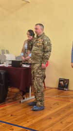 В школе № 381 Кировского района прошёл ежегодный турнир по разбиванию твёрдых предметов «Тамесивари 2025».