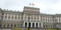ЗакС Петербурга принял в первом чтении закон о наливайках - Комсомольская правда