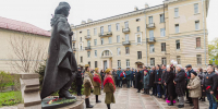 Герой Советского Союза Алия Молдагулова - символ единства российского и казахстанского народов - Комитет по внешним связям