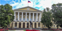 Александр Беглов поздравил избранных Почетными гражданами Санкт-Петербурга ветеранов Елену Тихомирову, Зиновия Меркина и Василия Волобуева - tvspb.ru - ТК Санкт-Петербург