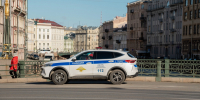 С Савушкина похитили экскаватор-погрузчик за 16 миллионов рублей - tvspb.ru - ТК Санкт-Петербург