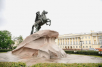 В Санкт-Петербурге почтили память Петра Великого в день его рождения