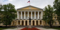 В Смольном поздравили петербуржцев с Днем медработника - Петербургский дневник