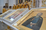 В Смольном соборе прошло богослужение в честь Дня медицинского работника