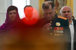 В Смольном соборе прошло богослужение в честь Дня медицинского работника