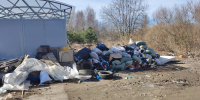 В Петербурге оштрафуют организаторов нелегальной свалки из старой одежды - Neva.Today