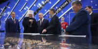 Александр Беглов оценил стенд Петербурга на ПМЭФ - Петербургский дневник