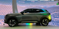 Китайские журналисты дали оценку новинке Lada Azimut, а их читатели рассказали о перспективах кроссовера - Neva.Today