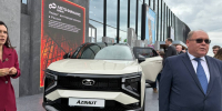 Глава АвтоВаза в ярости из-за дешевых китайских кроссоверов: цена Lada Azimut будет рекордно низкой - Neva.Today