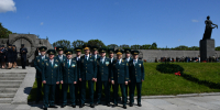 В День памяти и скорби таможенники с глубоким почтением склонили головы у Пискаревского мемориала - Северо-Западное таможенное управление