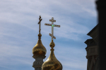 Россиянам рассказали, нужно ли всегда креститься при виде храма