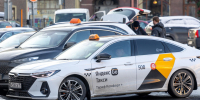 В Петербурге запретили иностранцам работать в такси - Spbdnevnik.ru