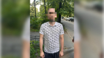 Компанию из трех друзей скрутили полицейские после пьяных выходок на крыше «Блокадного трамвая» на Стачек