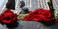В Петербурге открыли площадь Хошимина - Spbdnevnik.ru