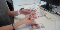 Патент для мигрантов подорожает в Петербурге и Ленобласти - Комсомольская правда