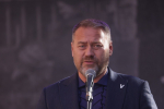 Спикер ЗакСа Александр Бельский поздравил строителей с профессиональным праздником