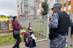 Более 210 экипажей Росгвардии обеспечивали безопасность проведения Дня знаний в Петербурге и Ленобласти
