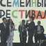 Лидер ВИА «Пролетарское танго» пообещал спеть на Большом Смоленском мосту, который сейчас строится в Петербурге - Петербургский дневник