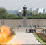 На Пискарёвском мемориале почтили память жертв блокады - Законодательное собрание