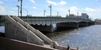 Петербургские мосты подсветили в цвета блокадной ленты - ГАZЕТА.СПб