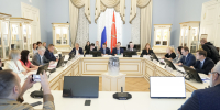 Медицинские кадры, подарочные наборы для новорождённых и материнский капитал. Городские парламентарии обсудили новые социально значимые законопроекты - Законодательное собрание